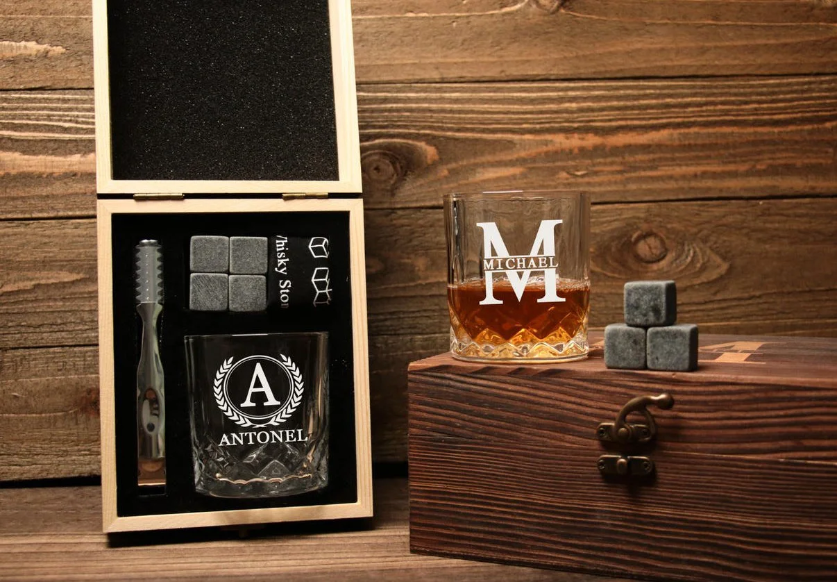 Customize Whiskey Glass set