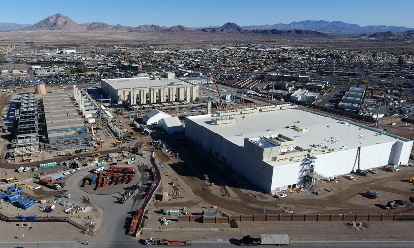 Henderson Just Rewrote the Rules for Data Centers — And It's Good News for Investors