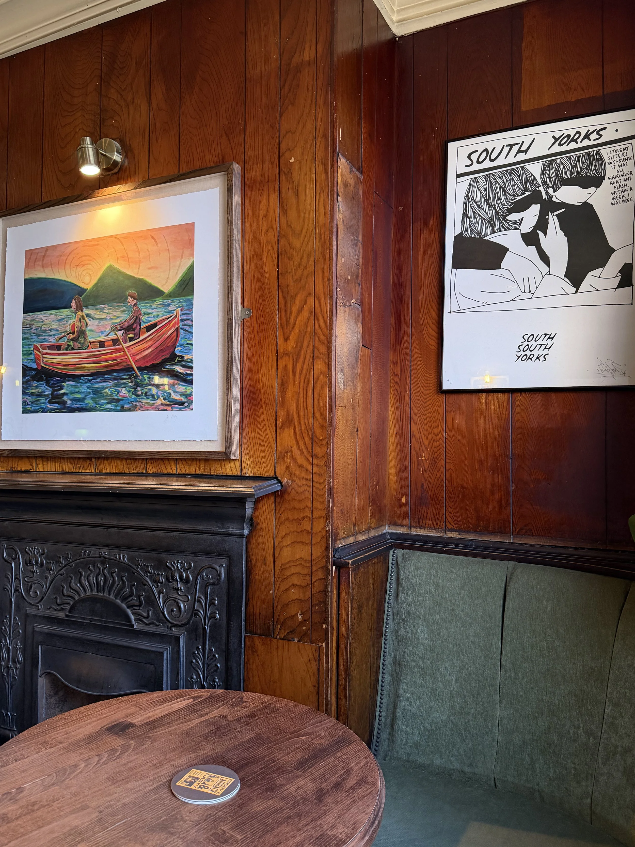 The Moon Under Water - A Perfect Pub