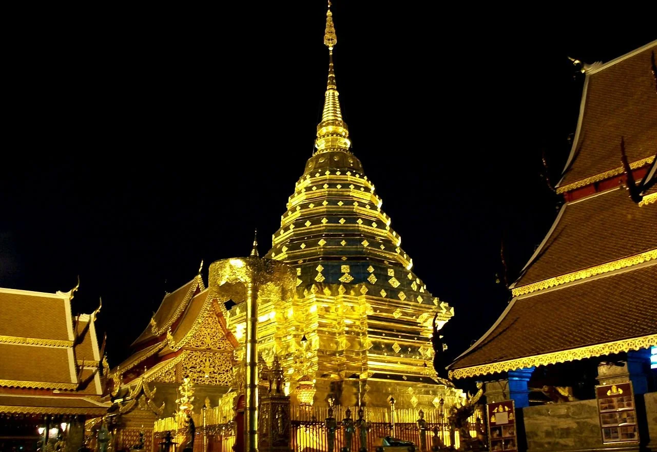 1280px-Doy-Su-Tep_Pagoda,_ChiangMai.JPG