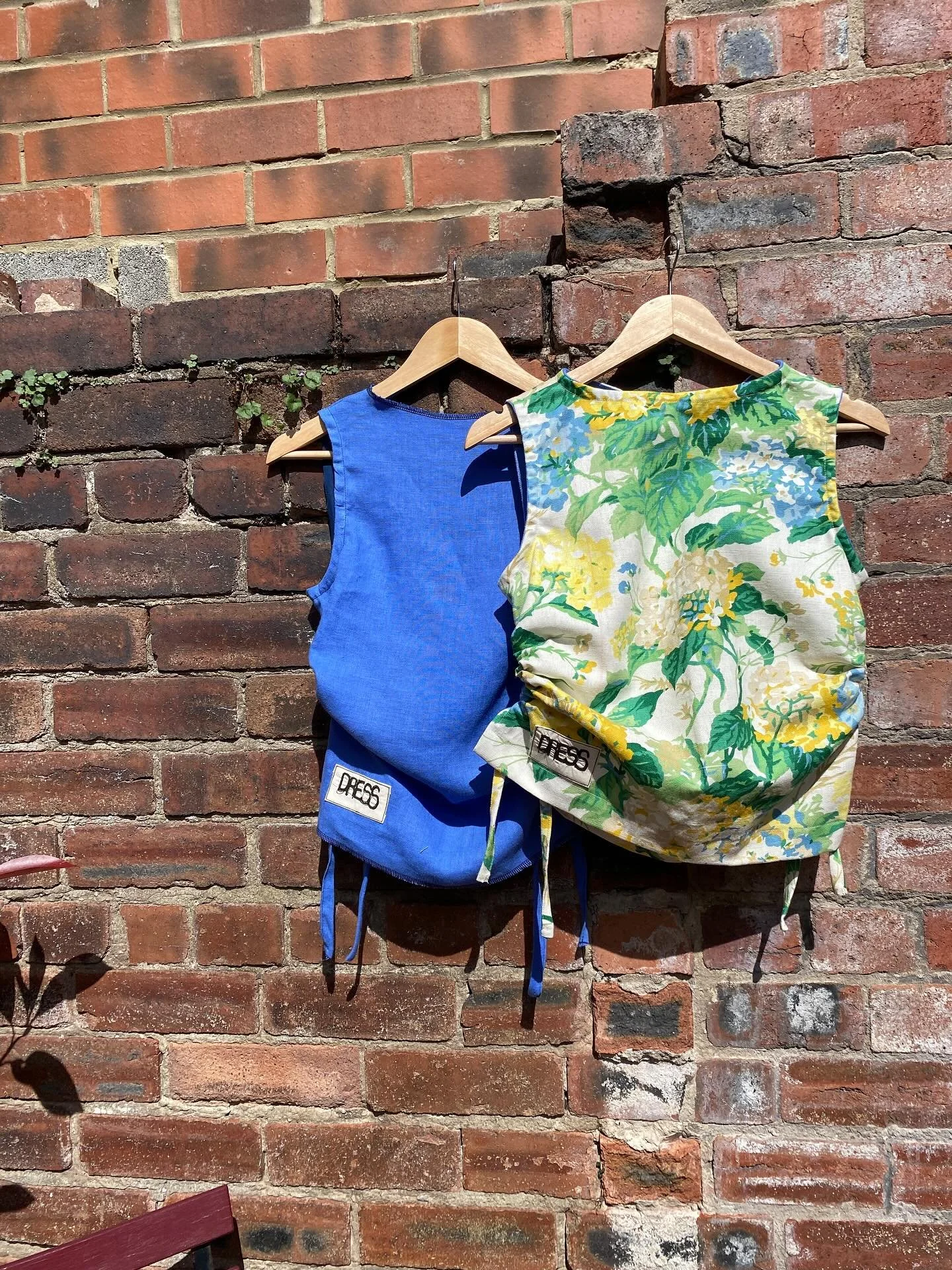 Singlets in the sunshine. 

These are just a couple of the pieces that will be coming along with me to @foragelifestyle market on Sunday 24th at @riggandfurrow 

I have various sizes of this lovely light blue linen from @merchantandmills on the left,