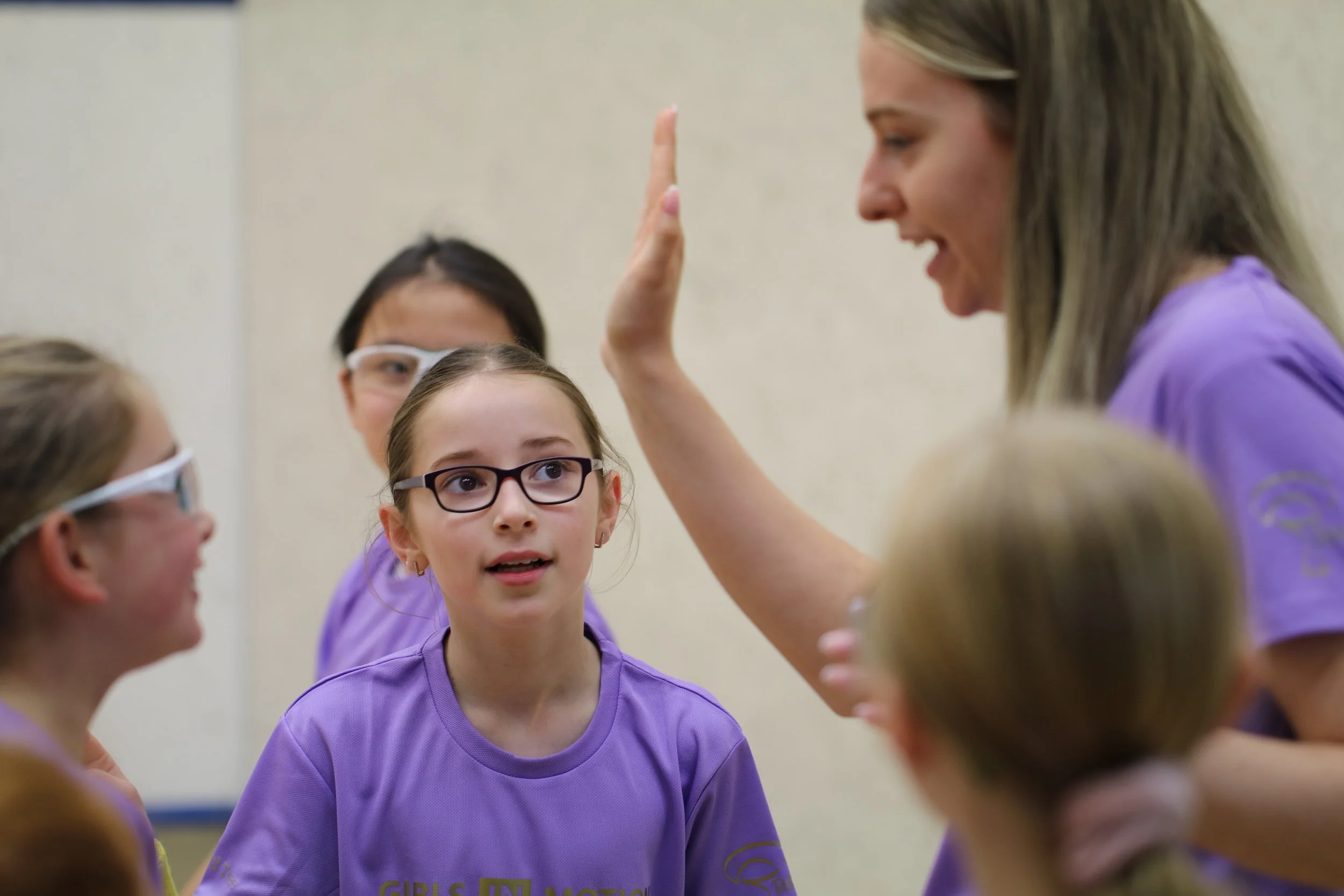 Find Squash Near You Women s Girls Squash With Girls In Motion 