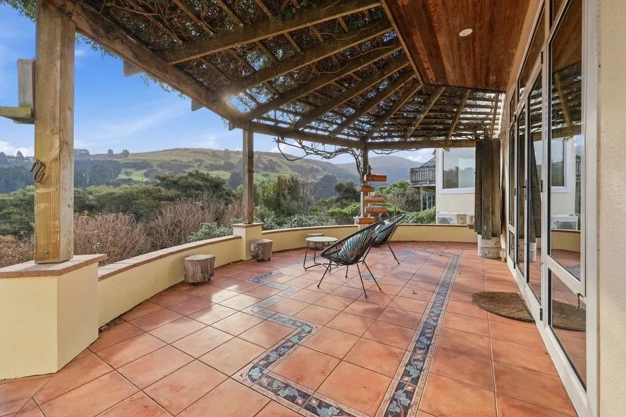 ✨ A Rare Opportunity in a Coveted Setting ✨

It was a pleasure capturing this beautiful property for the talented @madelon.white @rwdunedin From its sought after location this north facing ☀️family home captures all day sun, privacy and a lifestyle t
