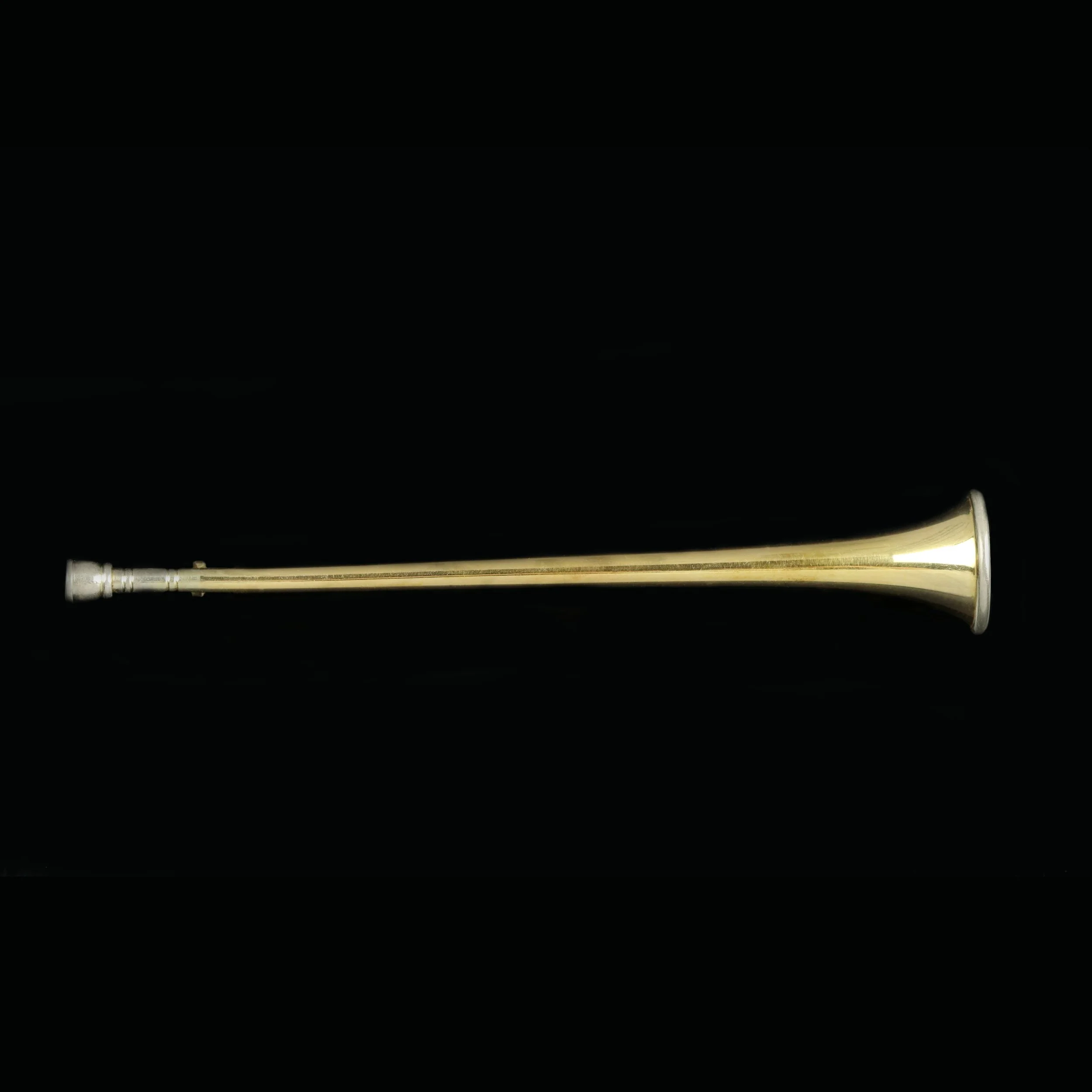 Early 20th century 9ct gold hunting horn or coach horn brooch