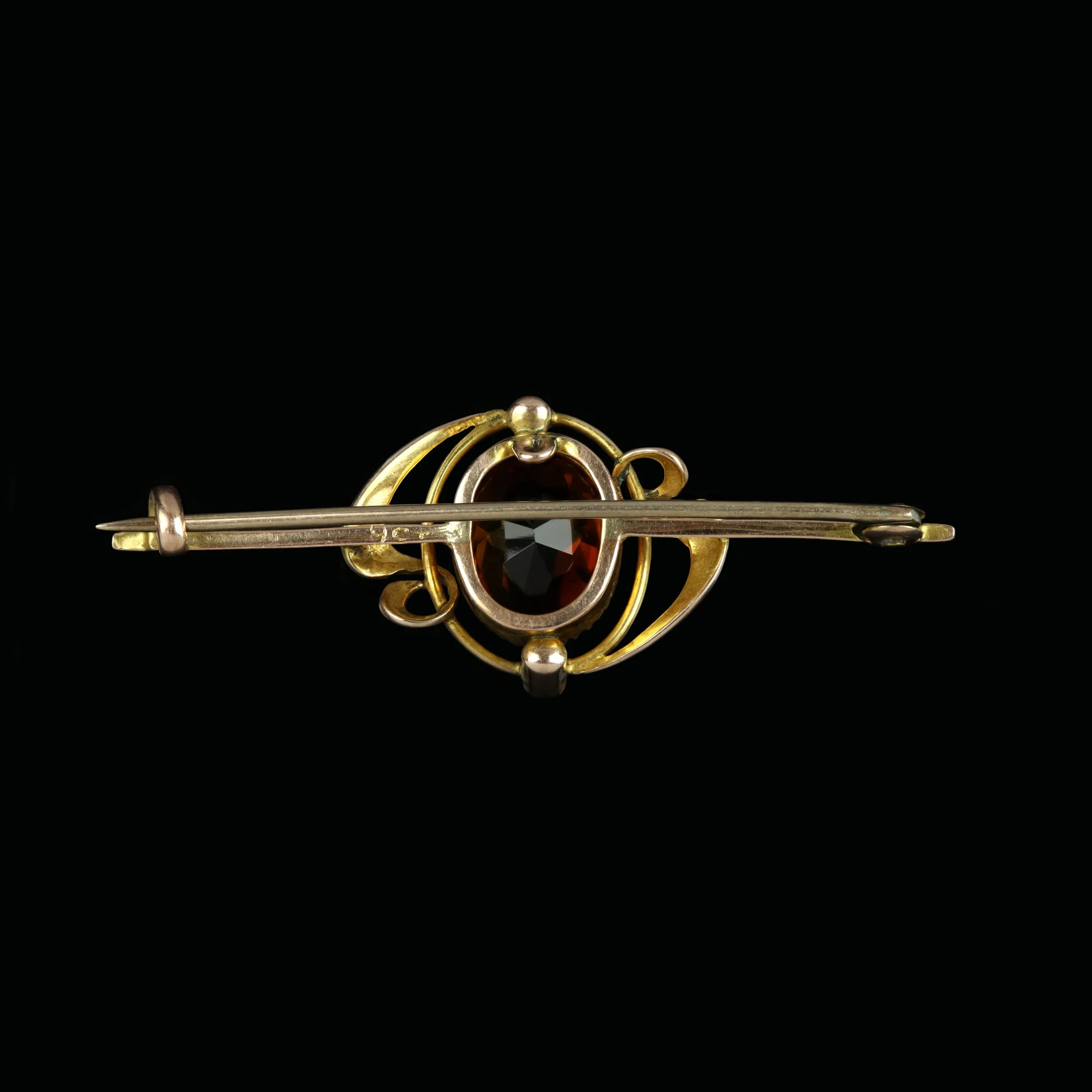 1.7.17.70_1 of 195.jpg