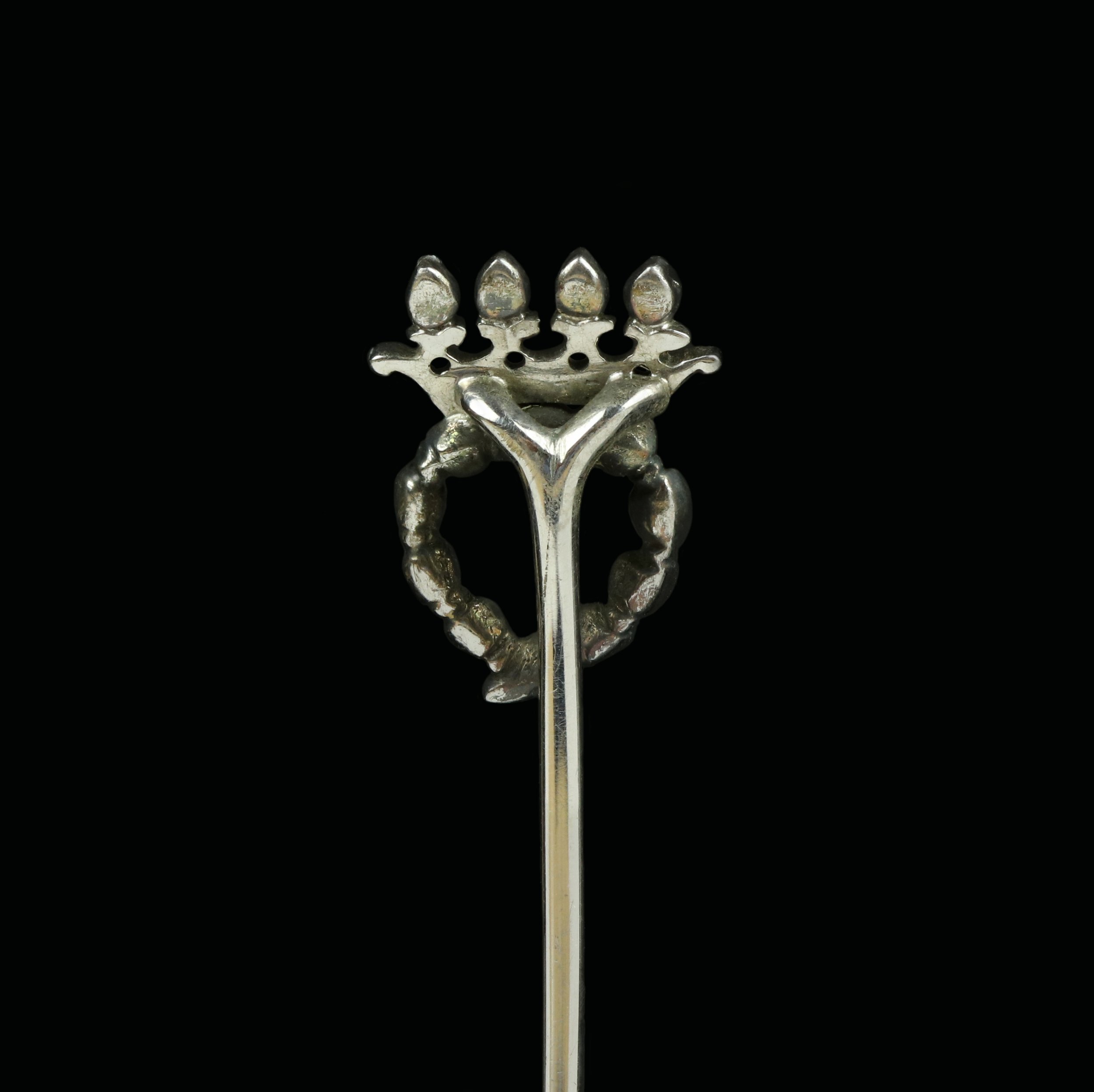 28.11.24.36 reverse.jpg