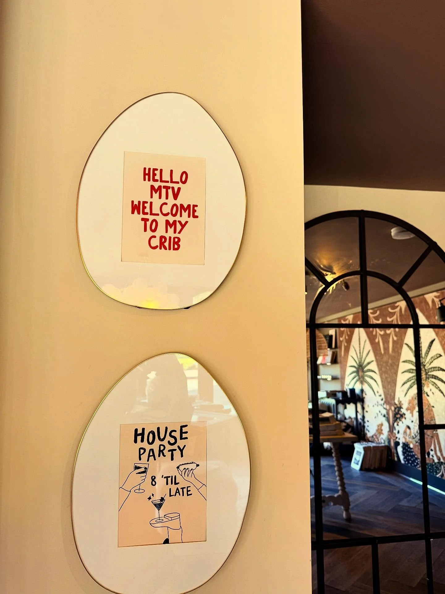 It&rsquo;s the little things that spark a memory, a smile, or a great conversation.
I love how these subtle prints add personality in such a classy setting.
Letting design speak out loud&mdash;quietly&mdash;is one of the best ways to make a space fee