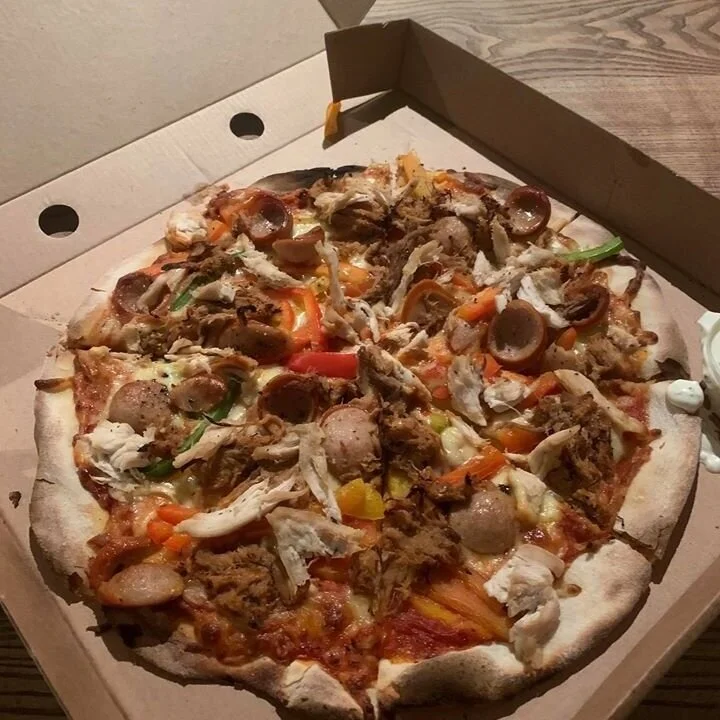 Pizza.jpg