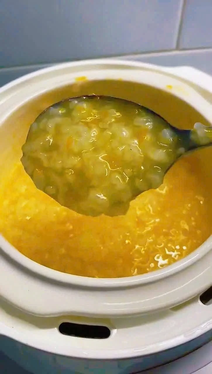 Cháo trứng gà bí đỏ keto