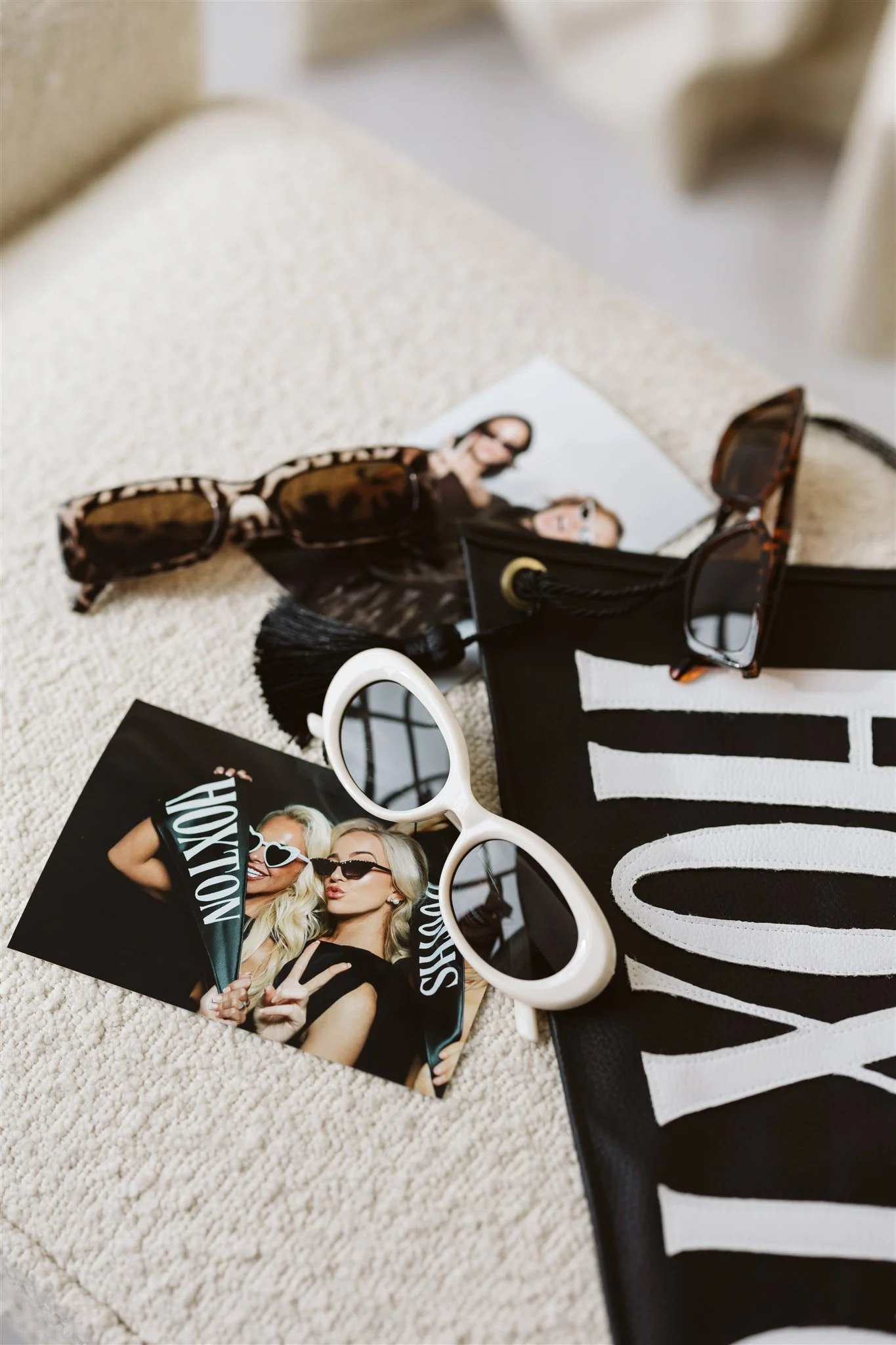 Fashion accessories and photos of women in sunglasses