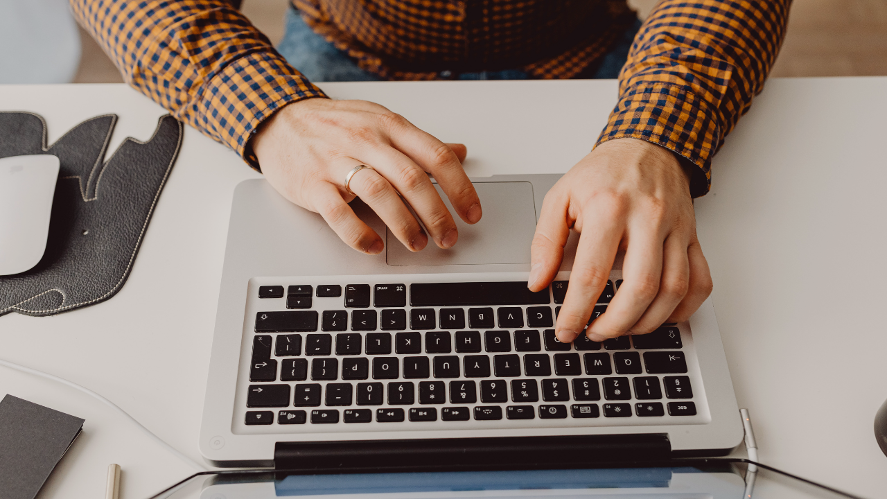 6 Tips To Delegate Tasks To A Virtual Assistants And Level Up Your Coaching Journey