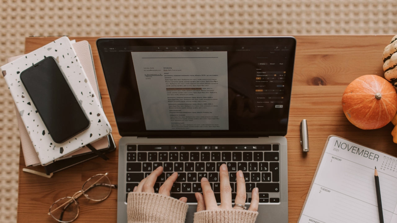 6 Things You Should Consider Before Hiring a Virtual Assistant