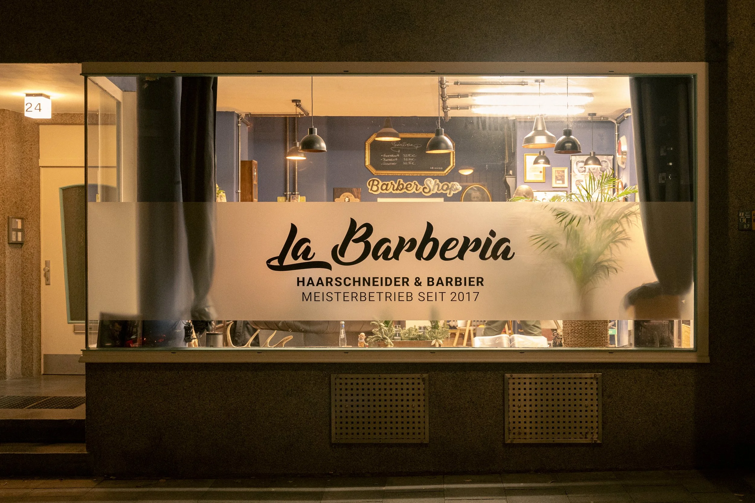 LaBarberia_12-2024-32.jpg
