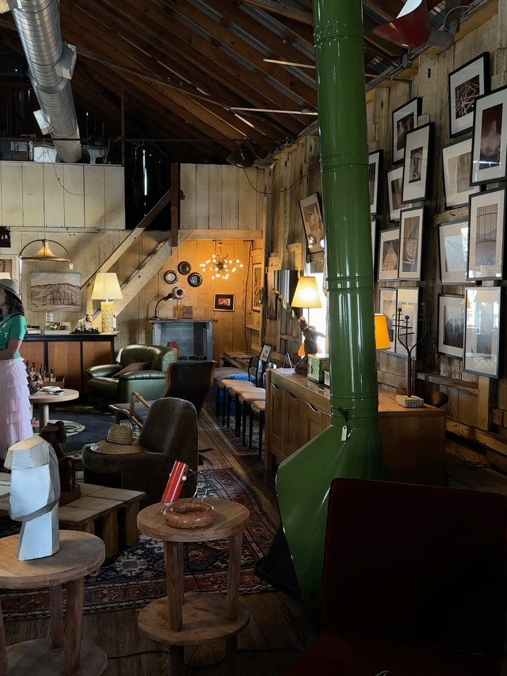 RUN, RUN,  RUN!!! Last day for Marburger Spring &lsquo;26!!! 🪞 Only a few ceramics mirrors left! Purchase a full set so save $ and experience them in their full glory.

Go say hi to @doo_dad and the team in Dancd Hall! 

#InteriorDesign #oneofakindm