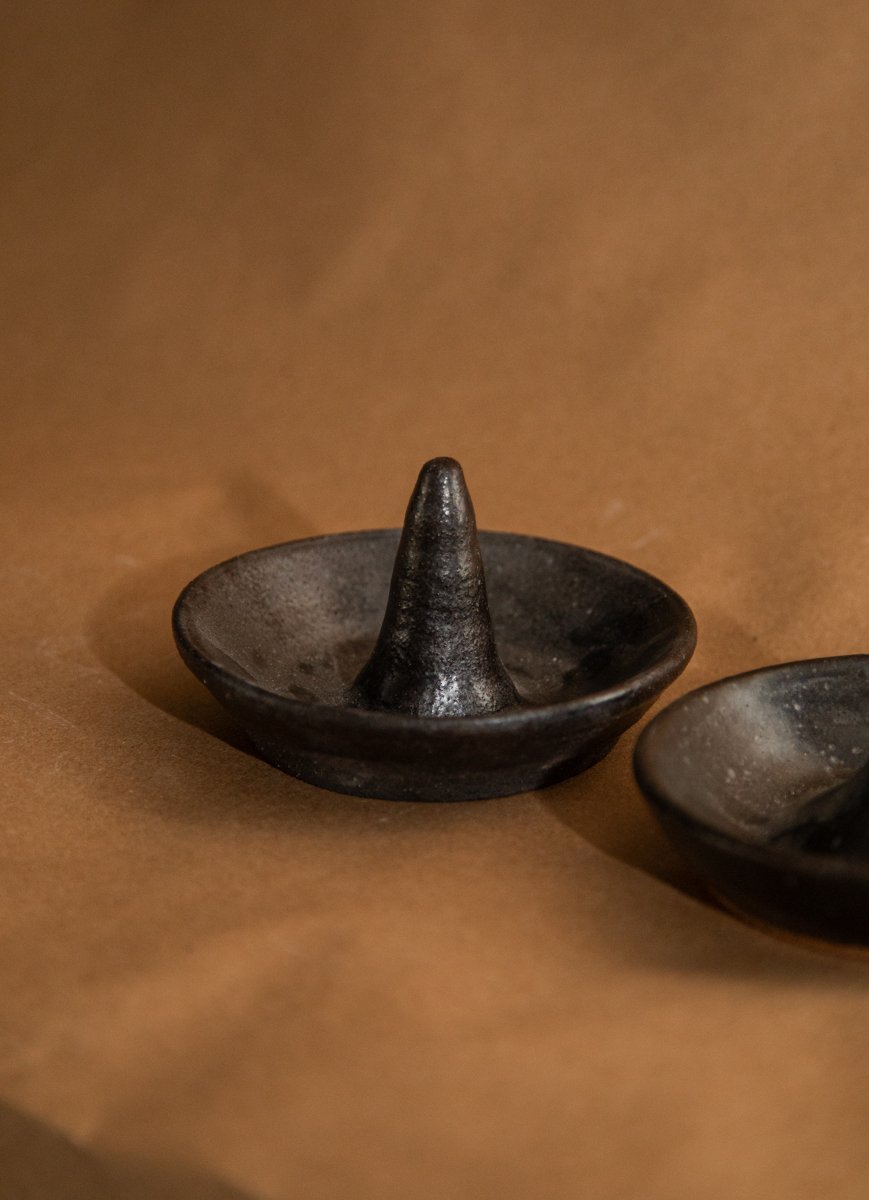 Arroyo Art House_Studio Edit_Amity_ring dish-3.jpg