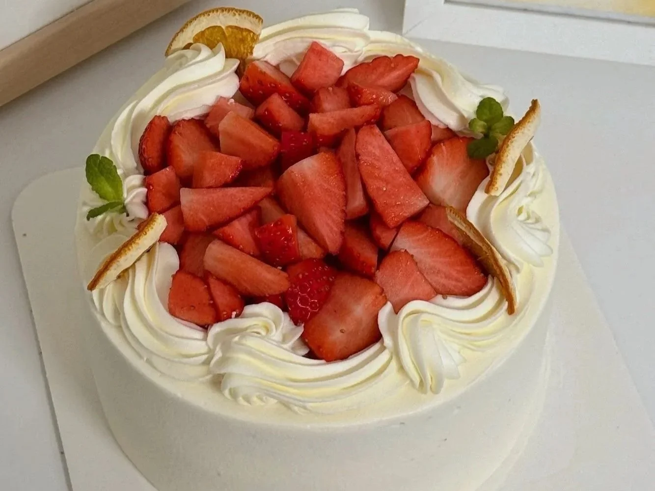 strawberry chiffon cake. Erdbeertorten