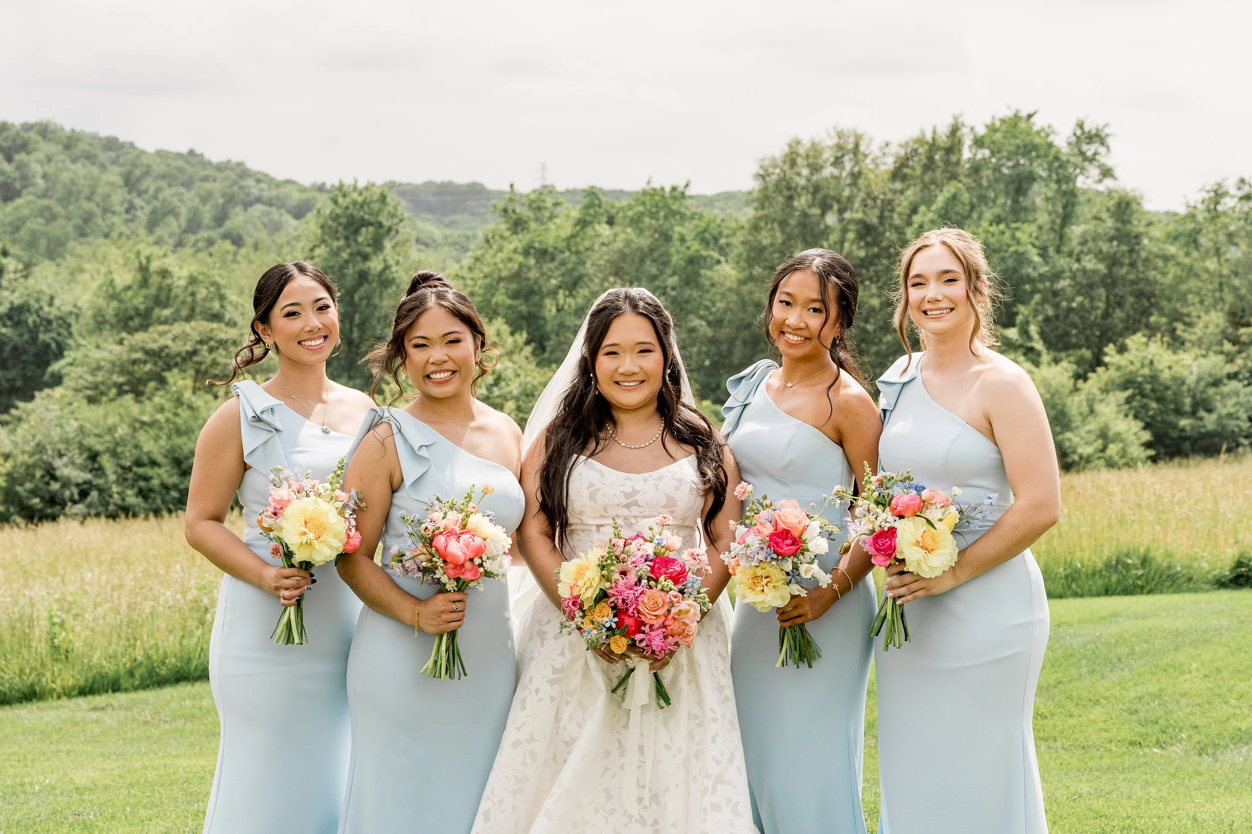 St-Louis-Florist-Colorful-Wedding-Westwind-Hills.jpg