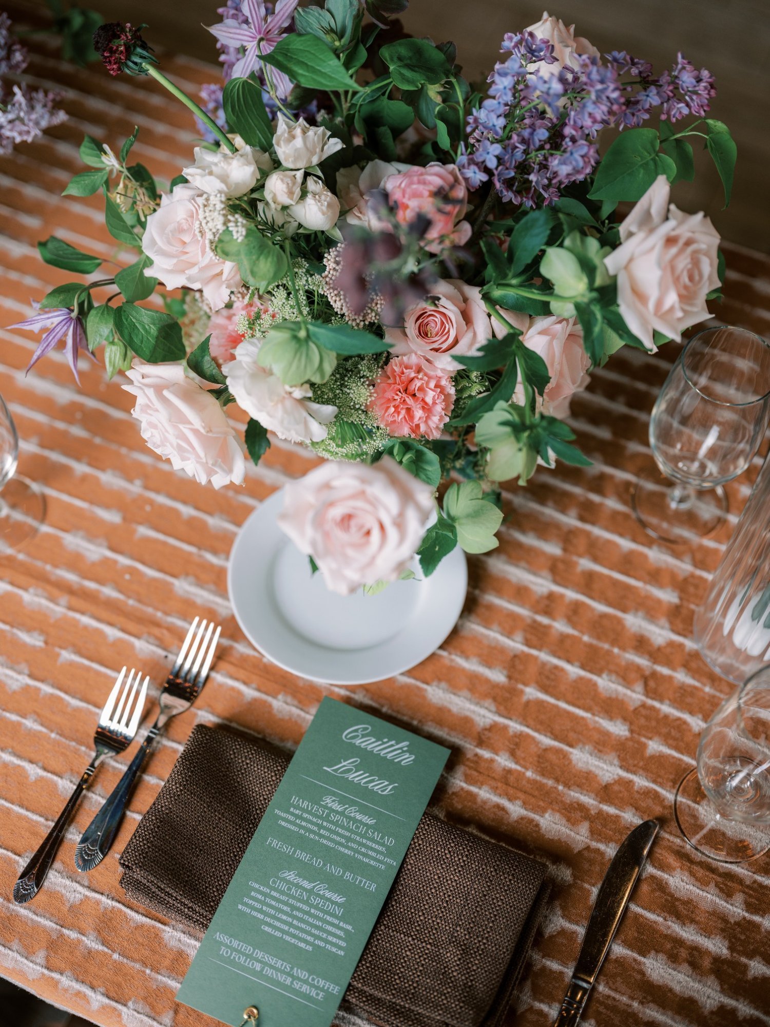garden-style-wedding-centerpiece-blush-roses-lilac.jpg