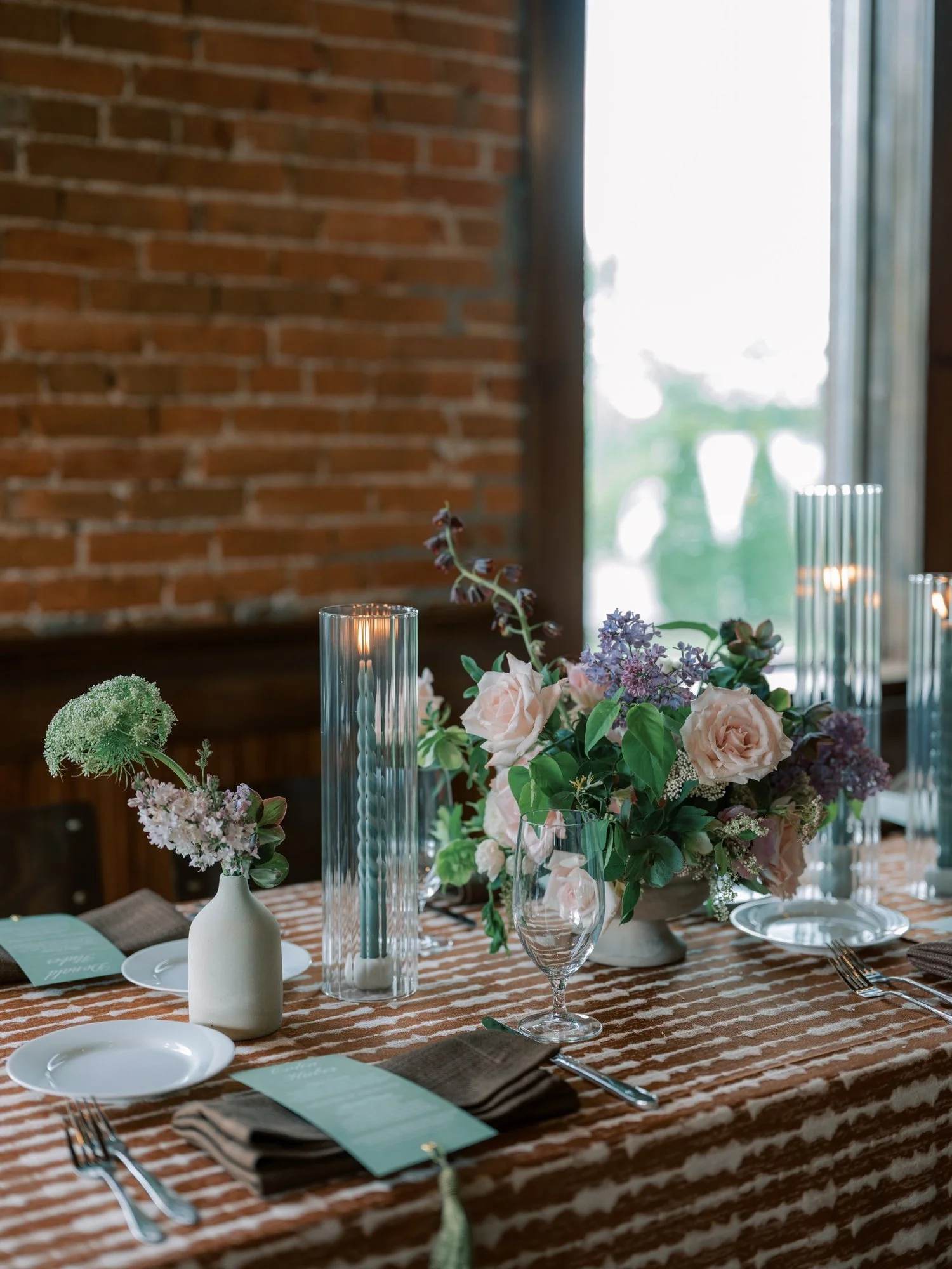 spring-wedding-centerpieces-public-school-house.jpg