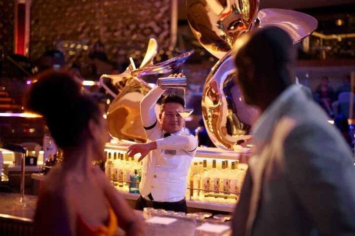 🍸 Cheers to unforgettable nights at Celebrity Cruises&rsquo; iconic Martini Bar! Found on our stunning Edge Series ships, the Martini Bar delivers a one-of-a-kind cocktail experience that elevates your vacation. 

Ready to enjoy your drink onboard? 