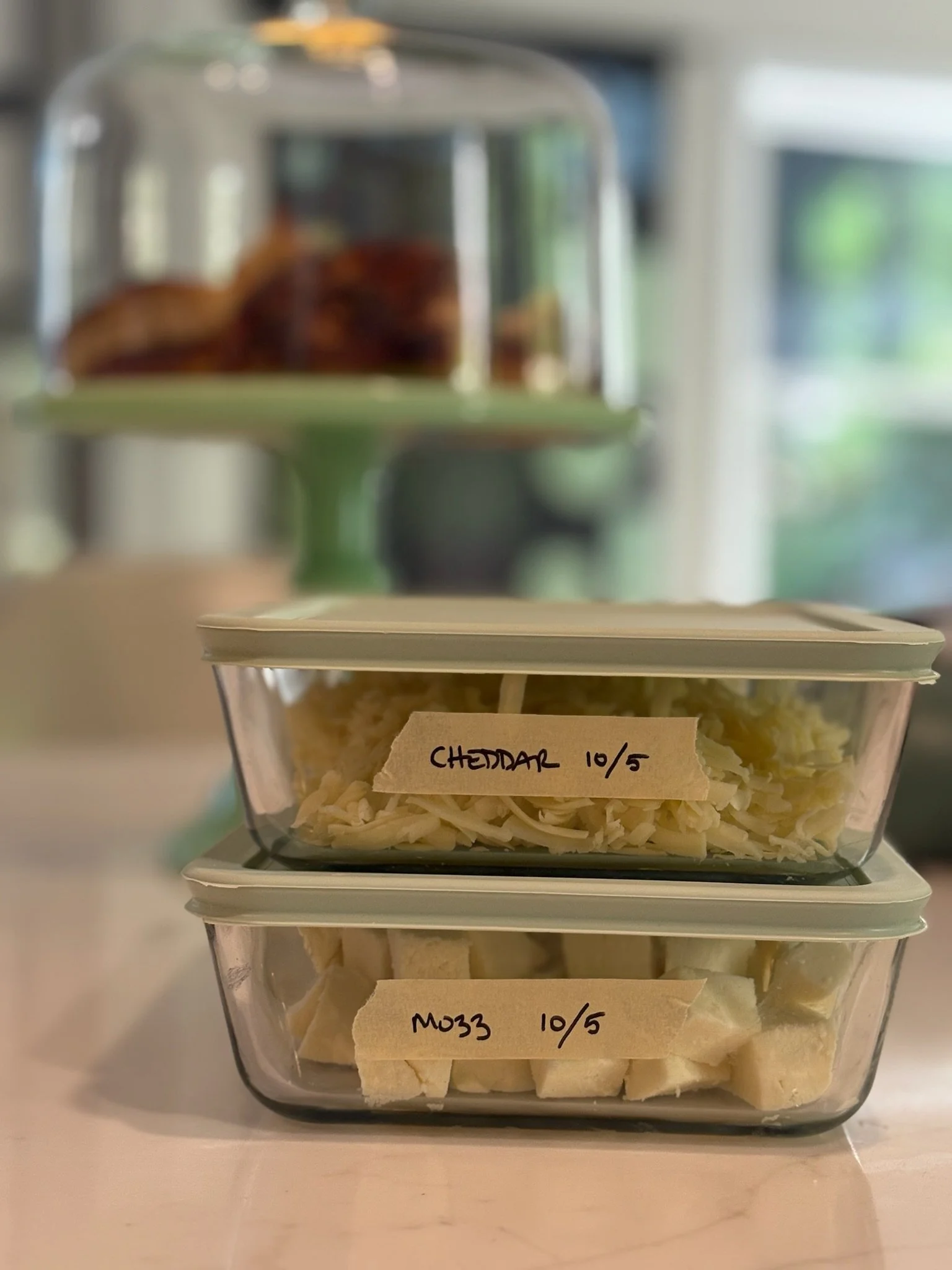 How to freeze cheese