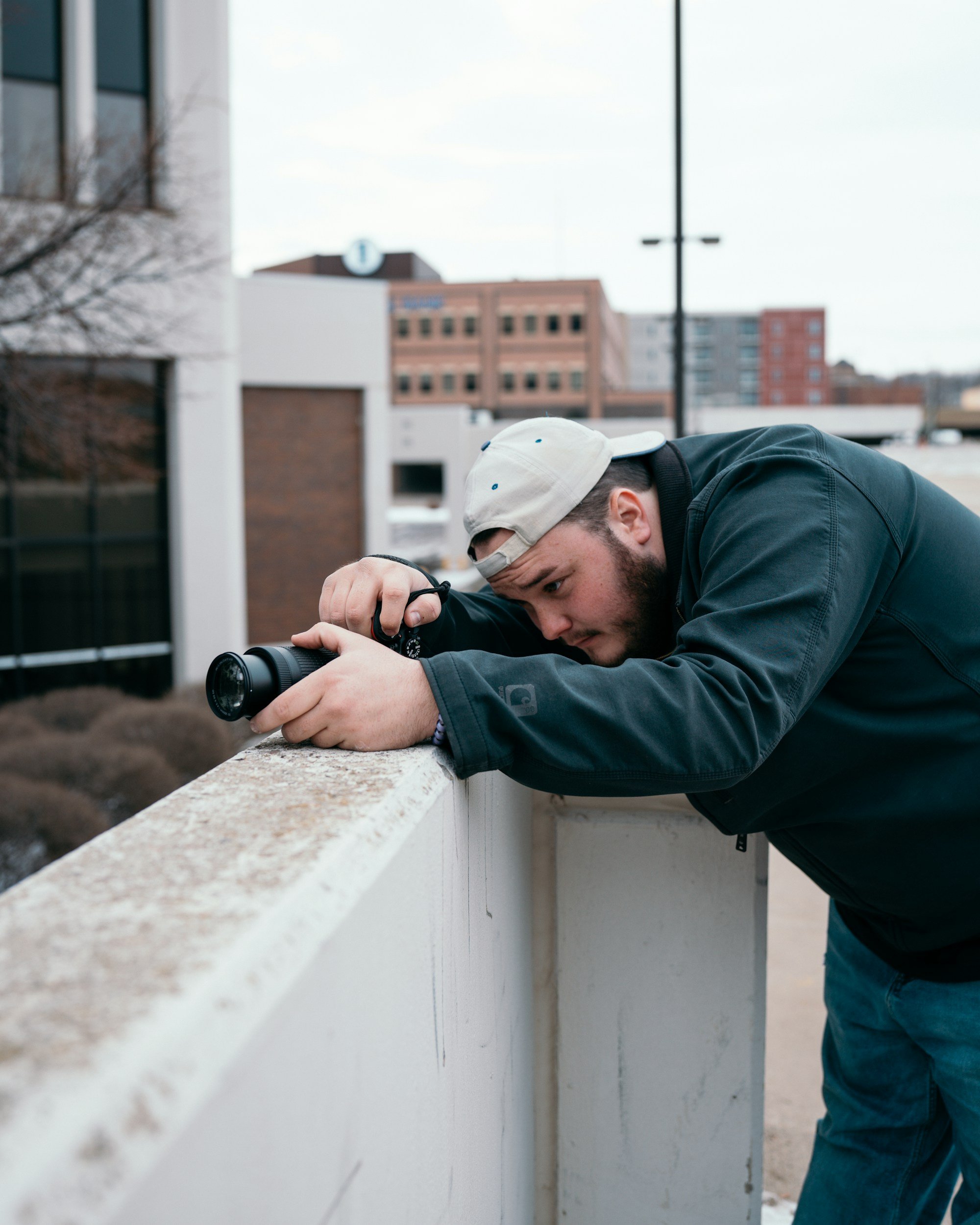 private investigator Nashville TN conducting surveillance operation