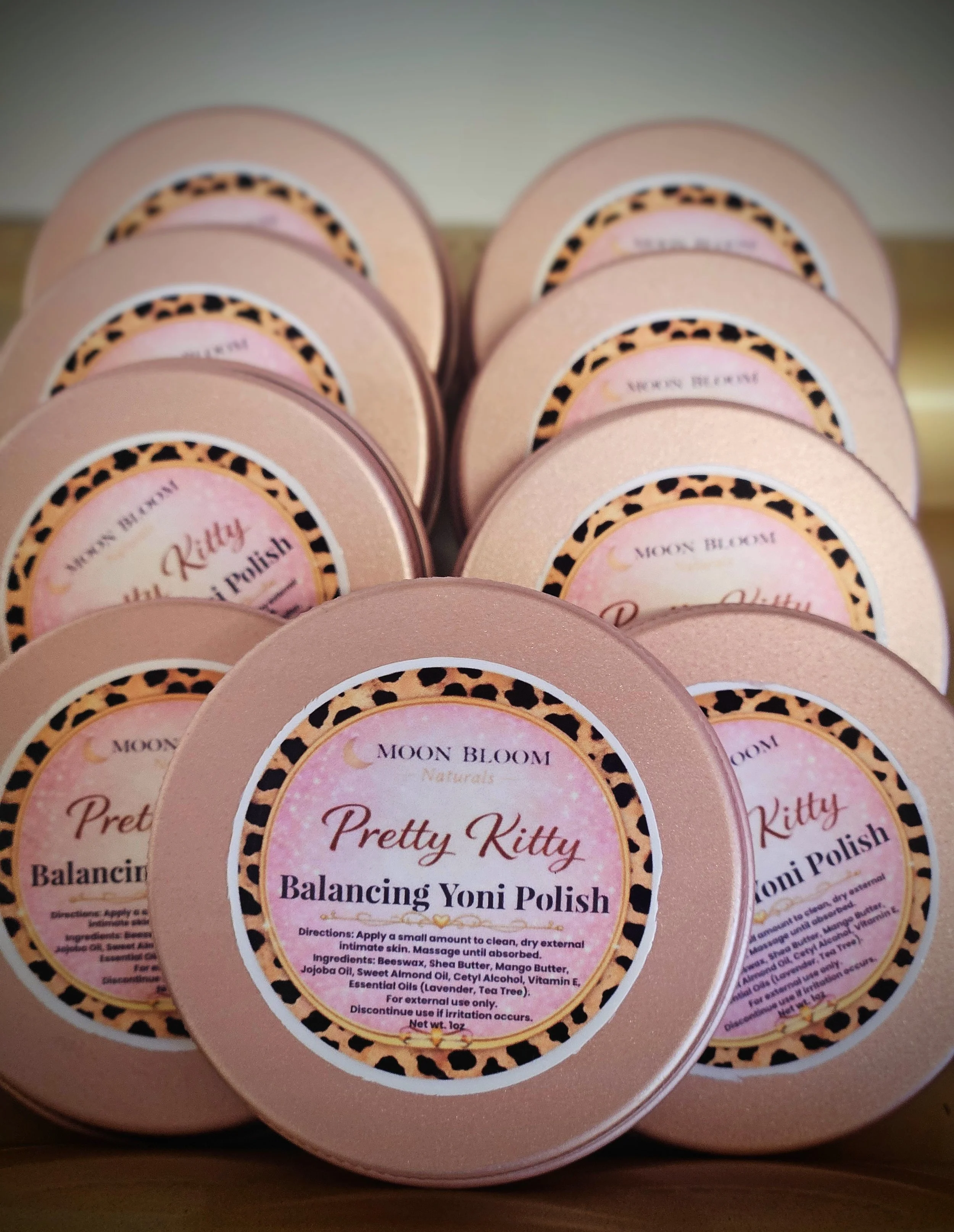 Pretty Kitty Balancing Yoni Polish