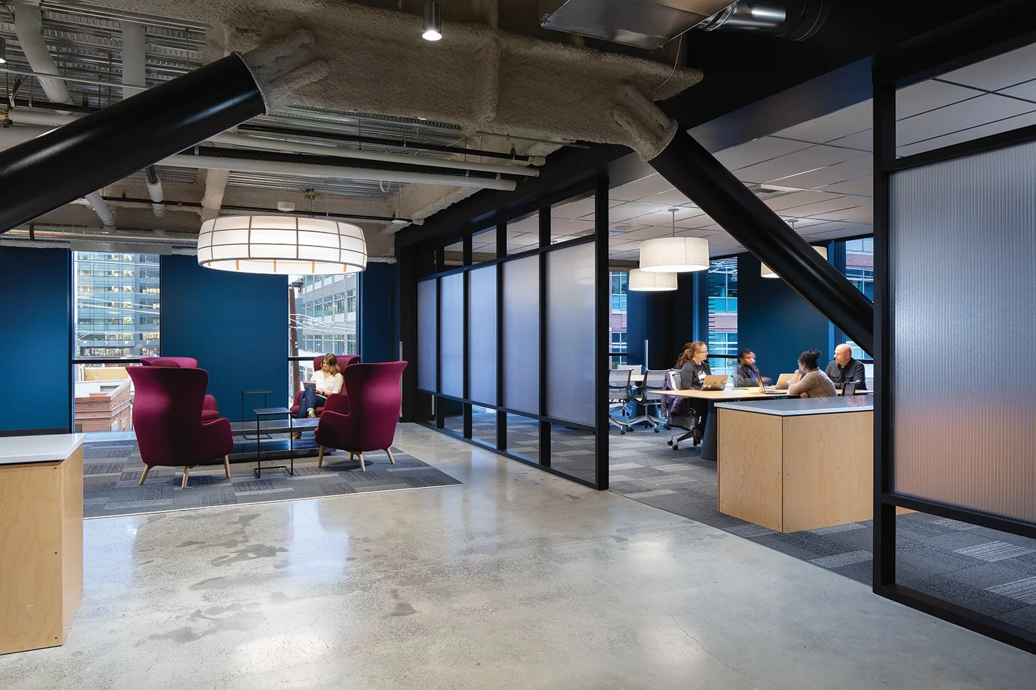 Unicorn - Lounge.jpg