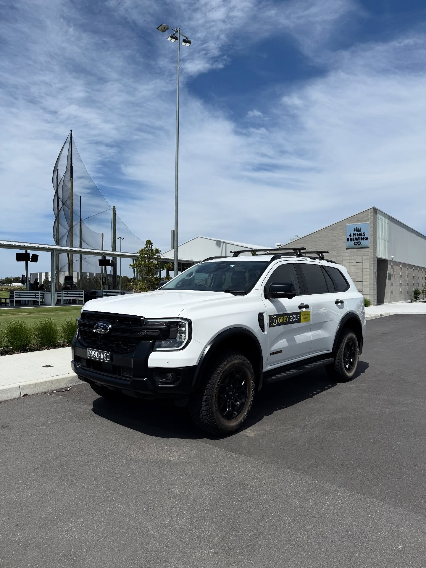 Just had a great club fitting session with Alan @aussiegolfreviewer so much I didn&rsquo;t know, beer is good too #landerspocketbrewery