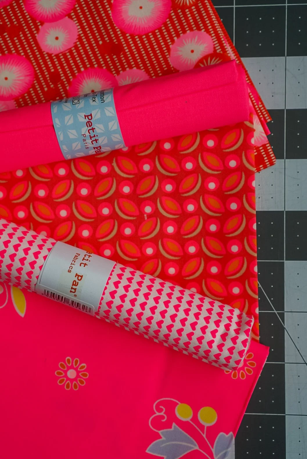 Petit Pan Flamingo Bundle (5 Coupons)