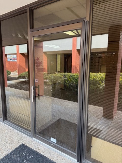 Commercial door service Austin. commercial door service Cedar Park. Commercial door service Leander. Commercial door service Round Rock. Commercial door service Georgetown Commercial door service Pflugerville TX. Commercial door service near me. 