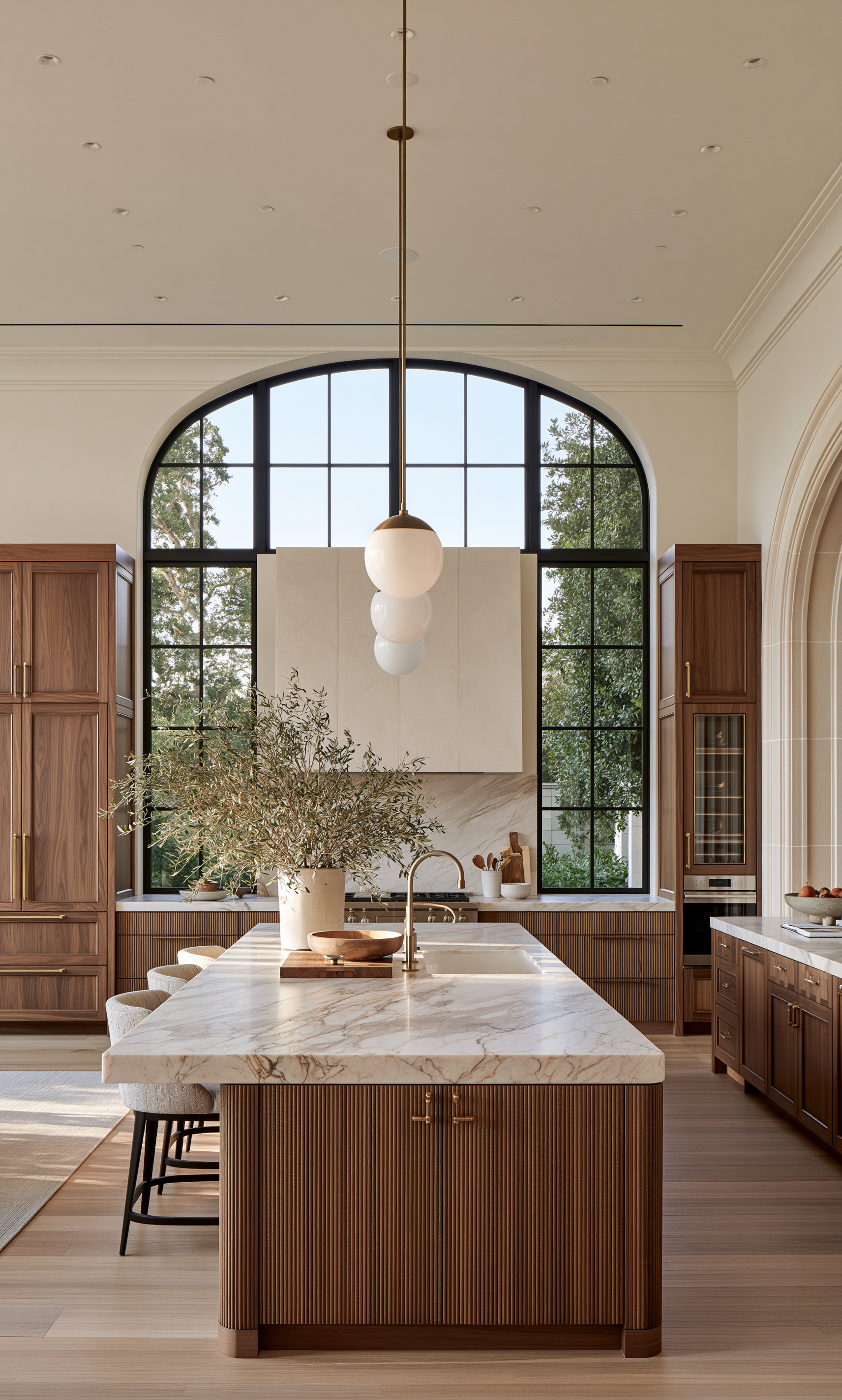 u5475946895_Luxury_warm_modern_transitional_kitchen_rich_waln_fb542bd7-b713-48de-ac52-74ecc9bdd177_0.png