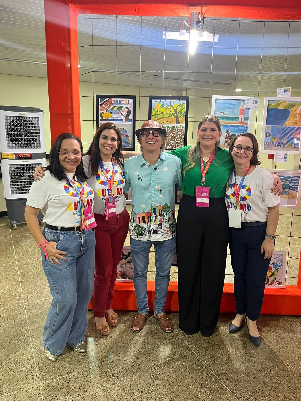 Exposição eye Contact no cindi (4).jpeg