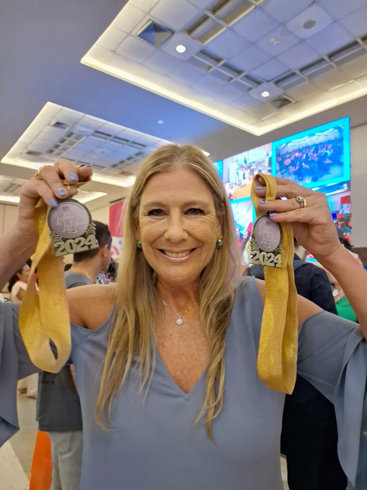 Exposição eye Contact no cindi (5).jpeg