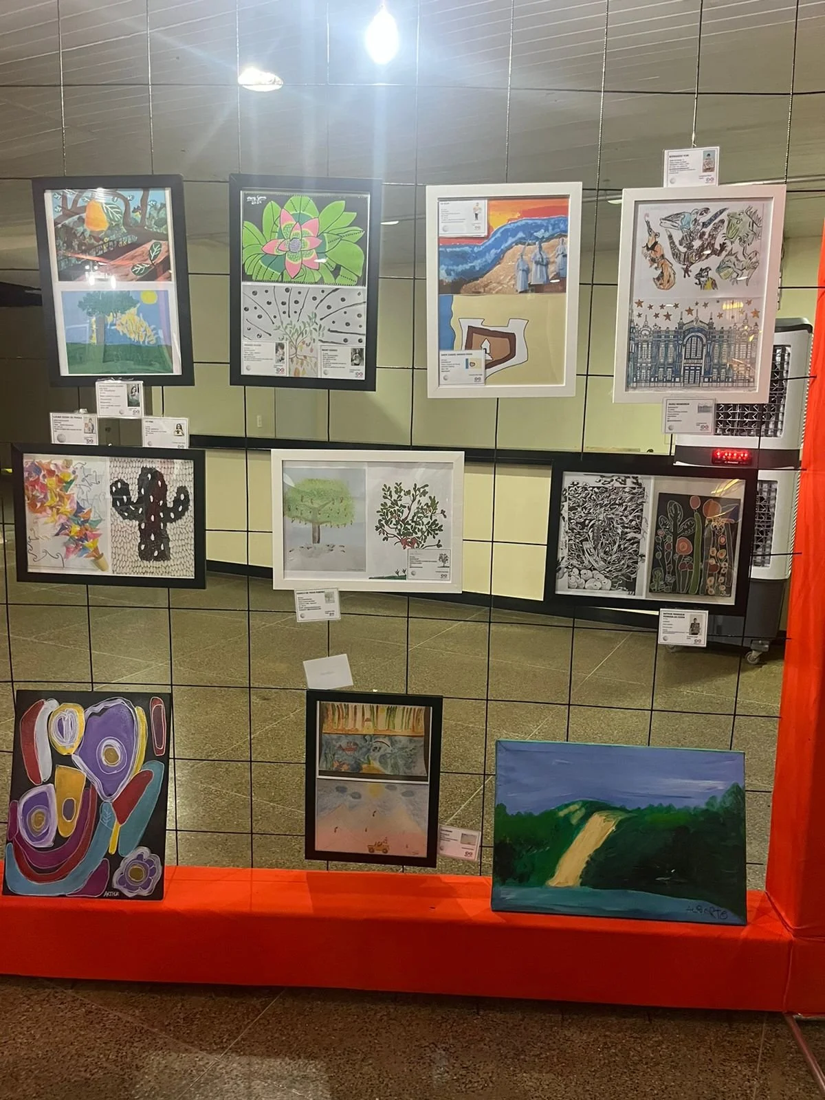 Exposição eye Contact no cindi (3).jpeg