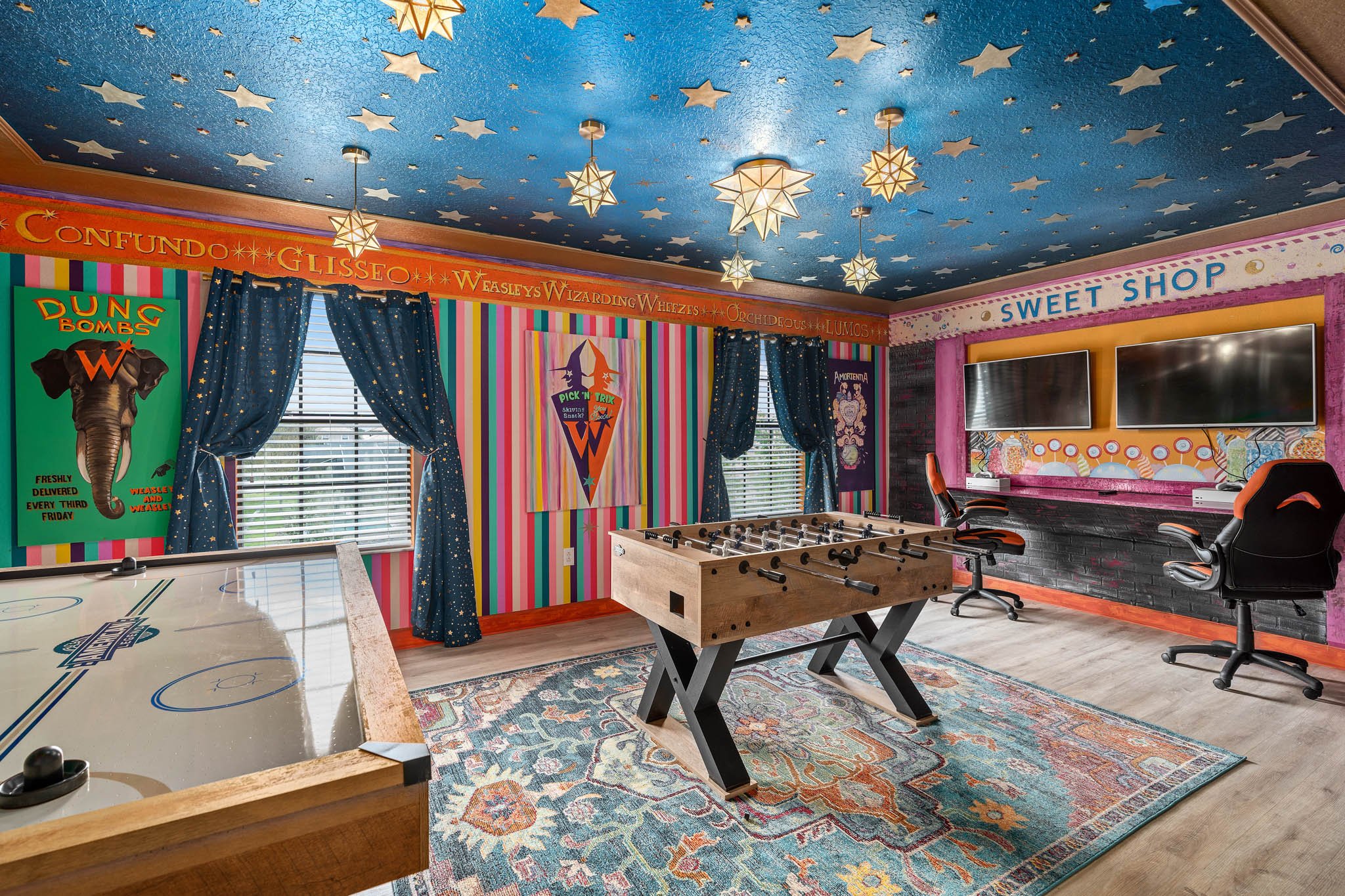 Hand Painted Lettering 