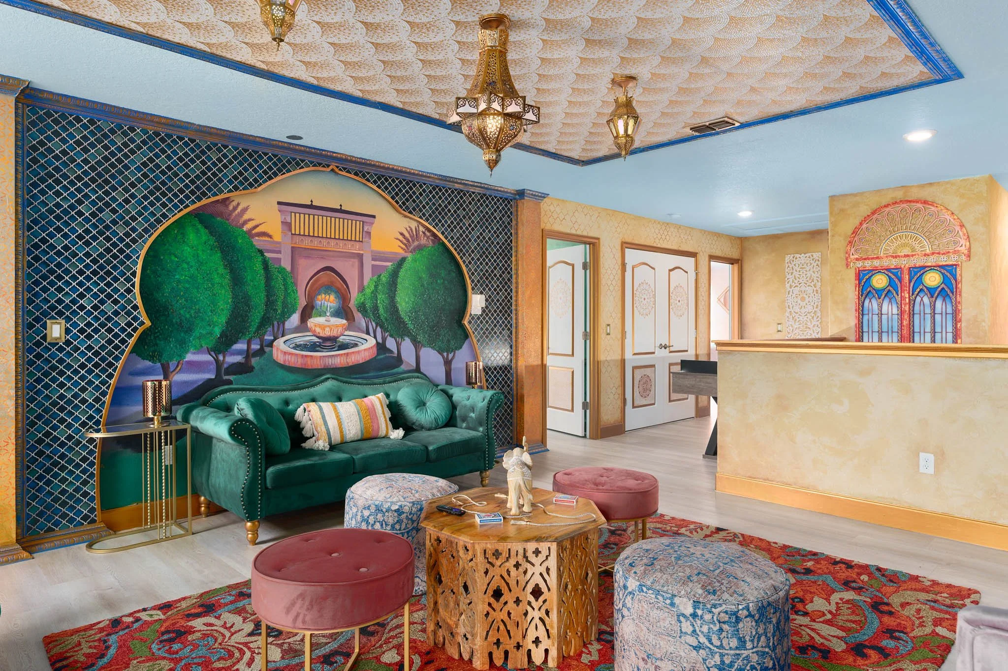 Palace Mural Finished