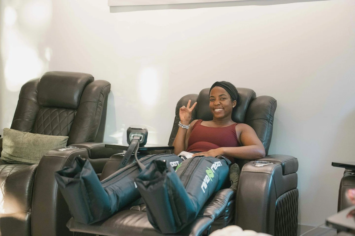 Short on time? We&rsquo;ve got you covered.

Compression sessions at Nova Wellness are quick, effective, and easy to fit into your day. In just a short session, you can boost circulation, reduce soreness, and feel refreshed&mdash;then get right back 