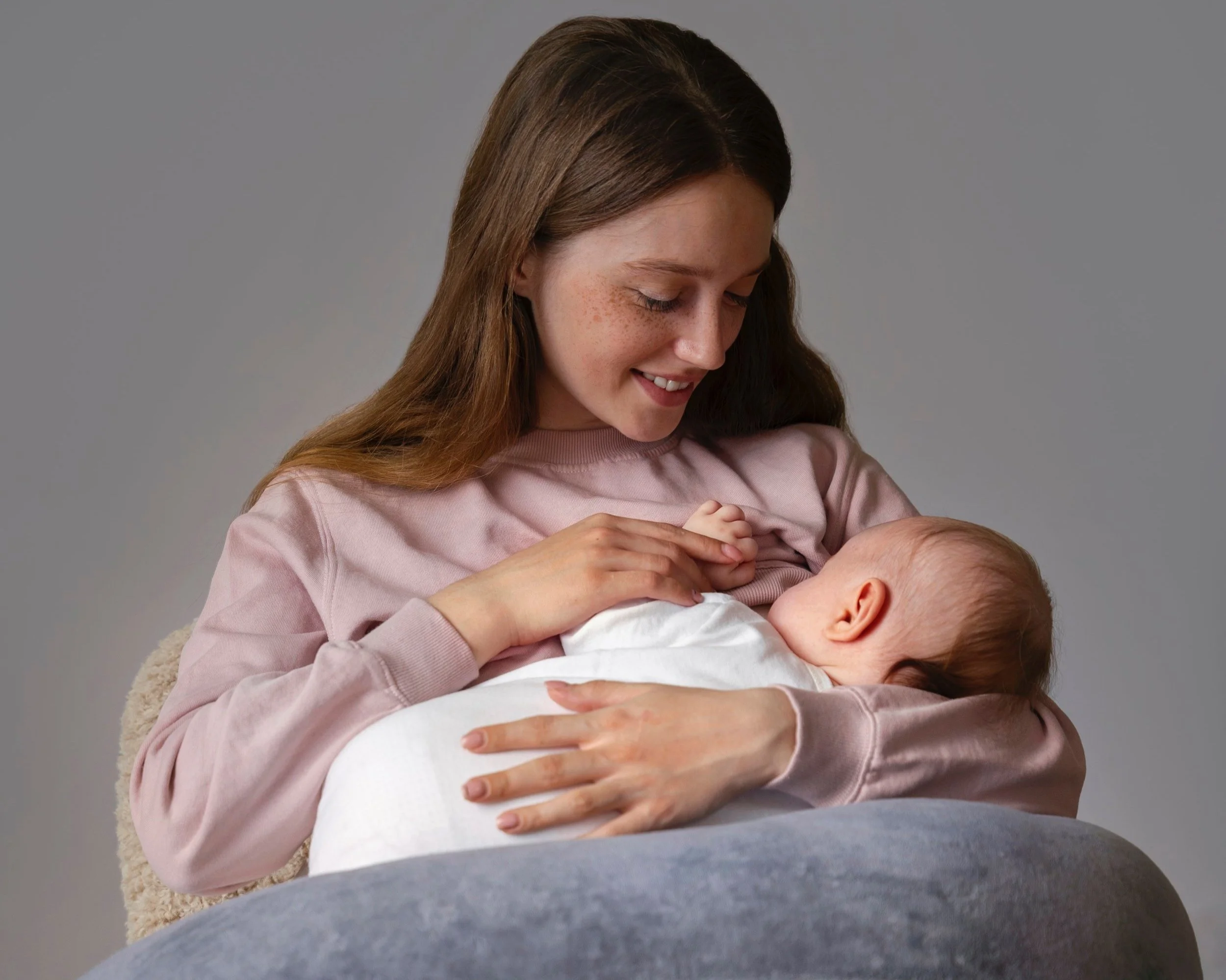 front-view-mother-with-cute-newborn.jpg