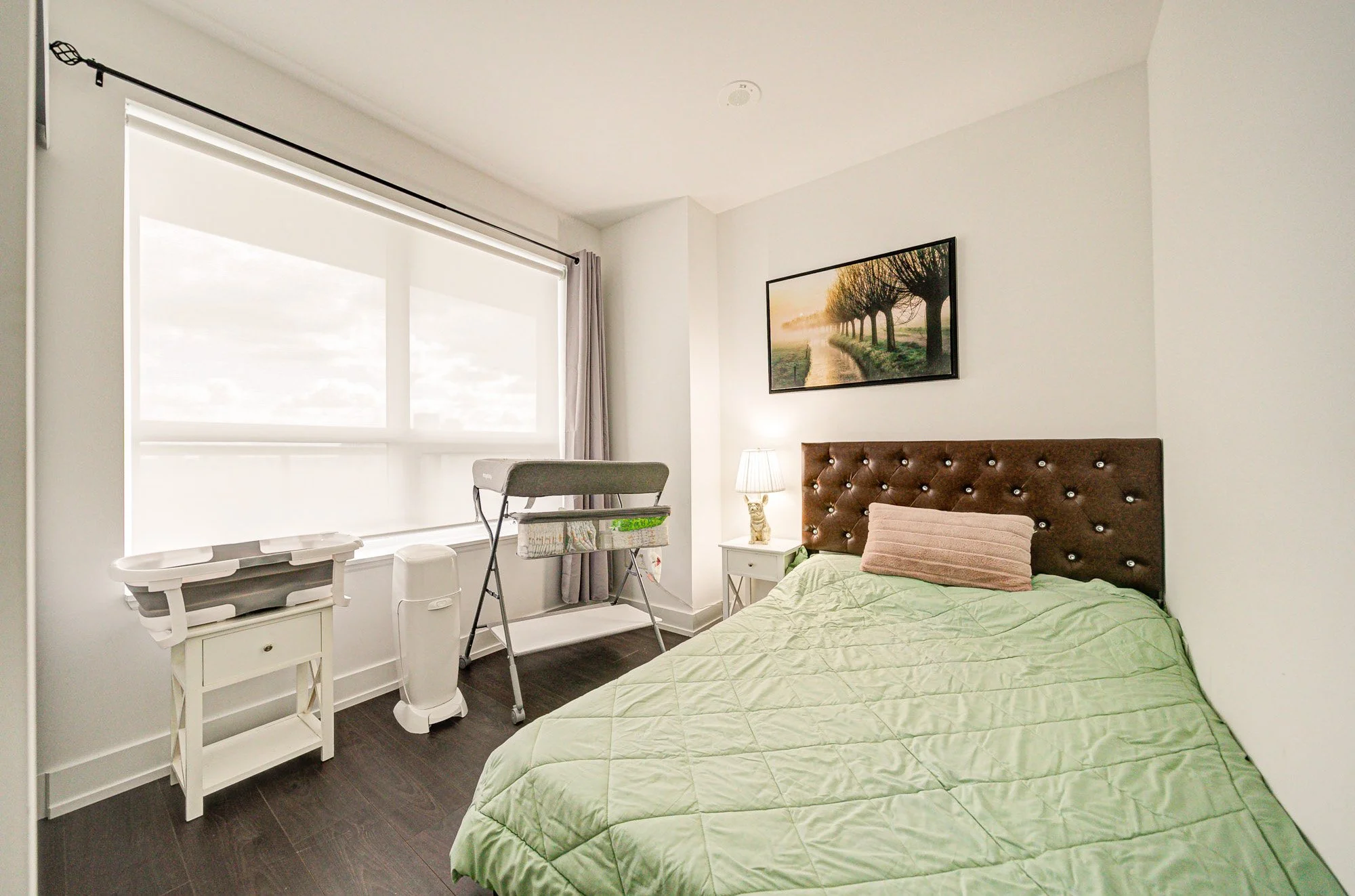 宝宝专属护理房,护士+月嫂全体照护,非必要不打扰妈妈卧室休息