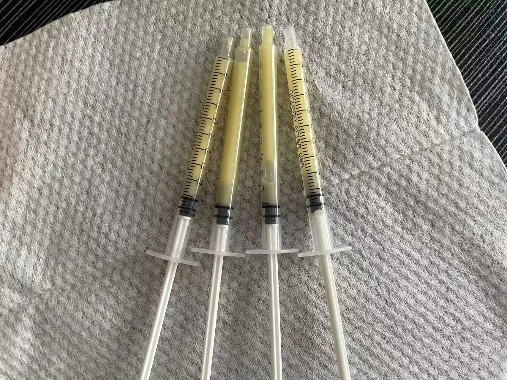 黄金初乳 - 提高新生儿免疫力