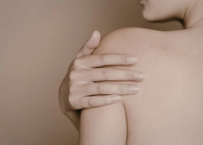 From People-Pleasing to Self-Advocacy: Setting Boundaries That Enhance Intimacy