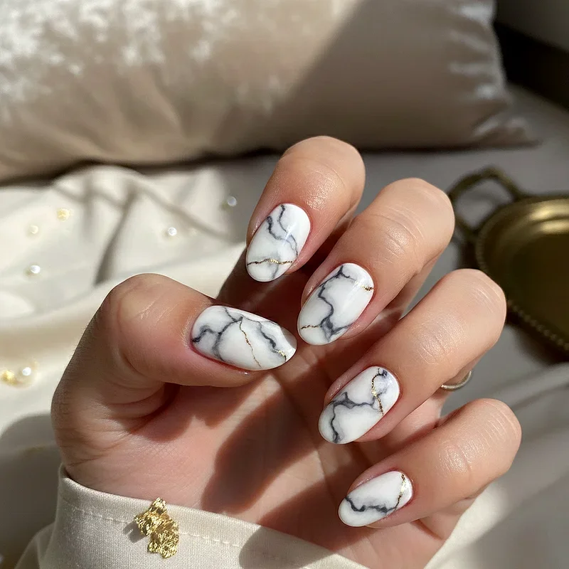 Oval Nail Ideas