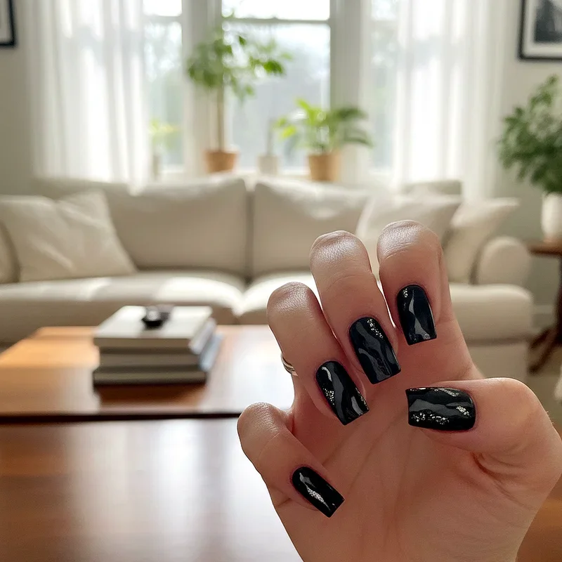 Black Summer Nail Ideas