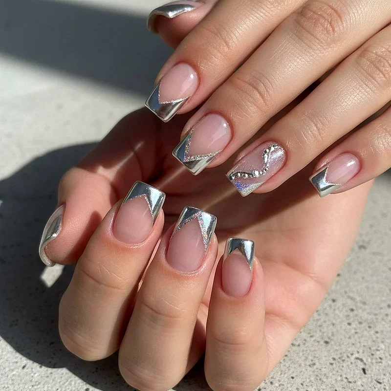 Silver Nail Ideas