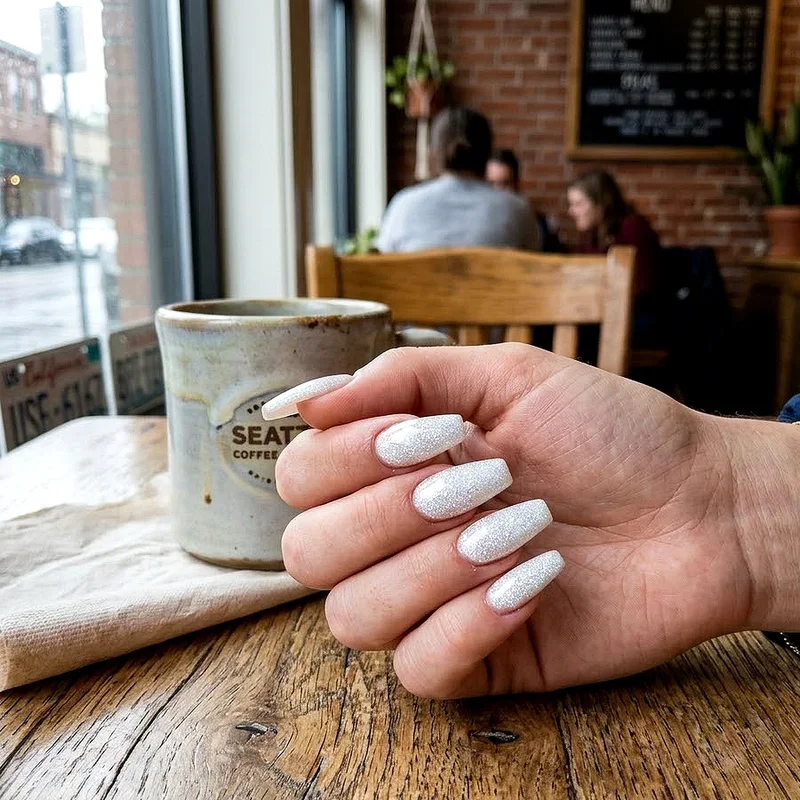 White Coffin Nail Ideas