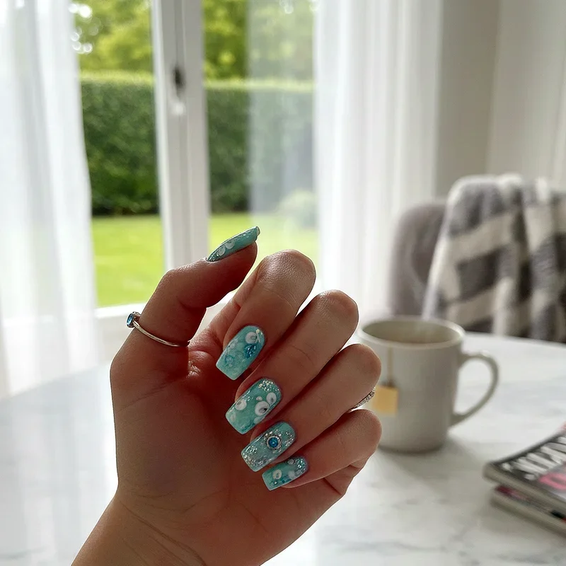 Aquamarine Nail Ideas
