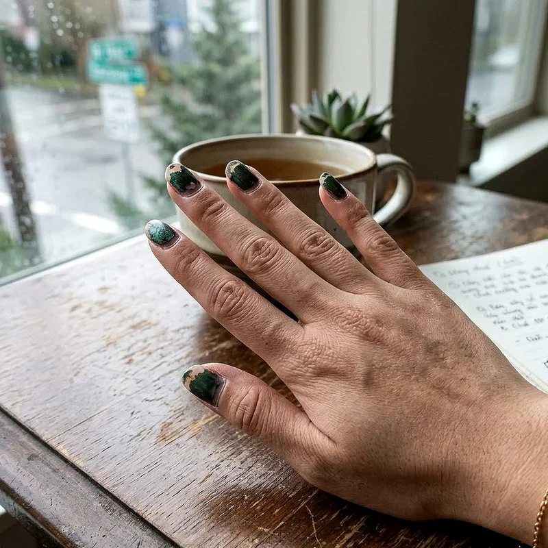 How to Thin Old Nail Polish