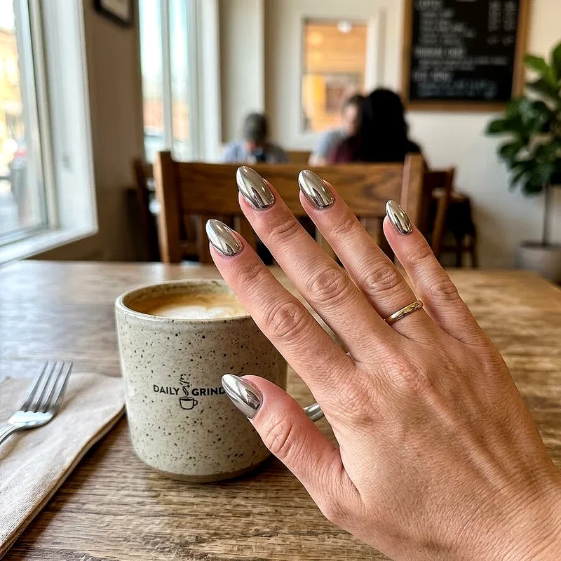 Short Almond Acrylic Nail Ideas