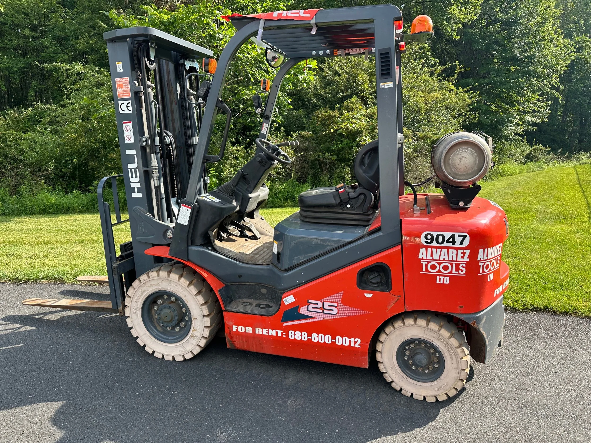 Heli 5k Warehouse Forklift ].jpeg